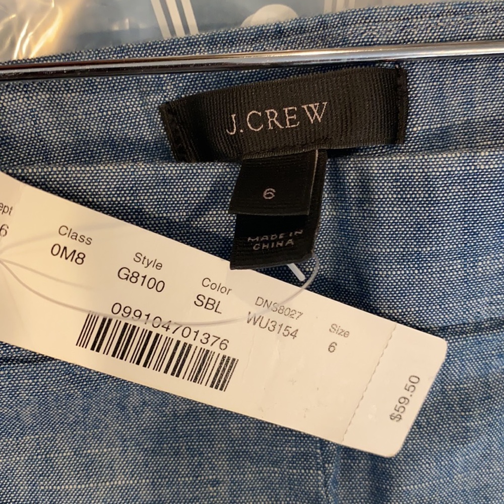 Jcrew Ruffle Short 6 - Picture 3 of 3